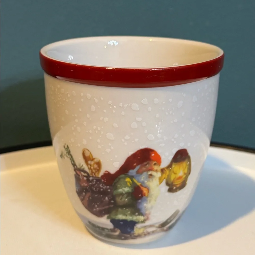 Pair of Williams Sonoma Nordic Elf Festive Snowman and Gnome Stoneware Mugs